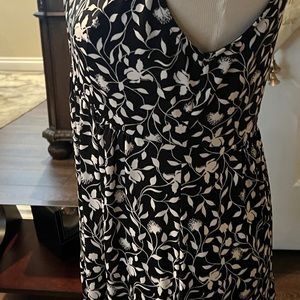 Women’s slip over polyester dress.